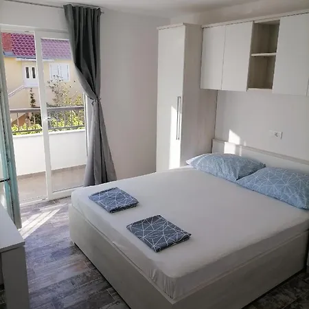 Apartman Jure * Podgora (Split-Dalmatia)