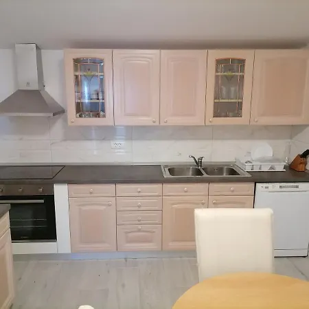 Apartman Jure Podgora (Split-Dalmatia)