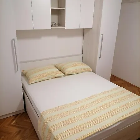 Apartman Jure