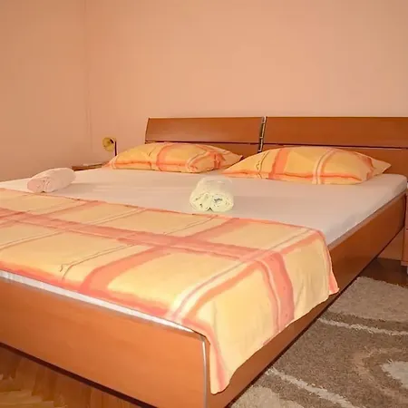 Daire Apartman Jure
