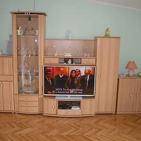 Daire Apartman Jure